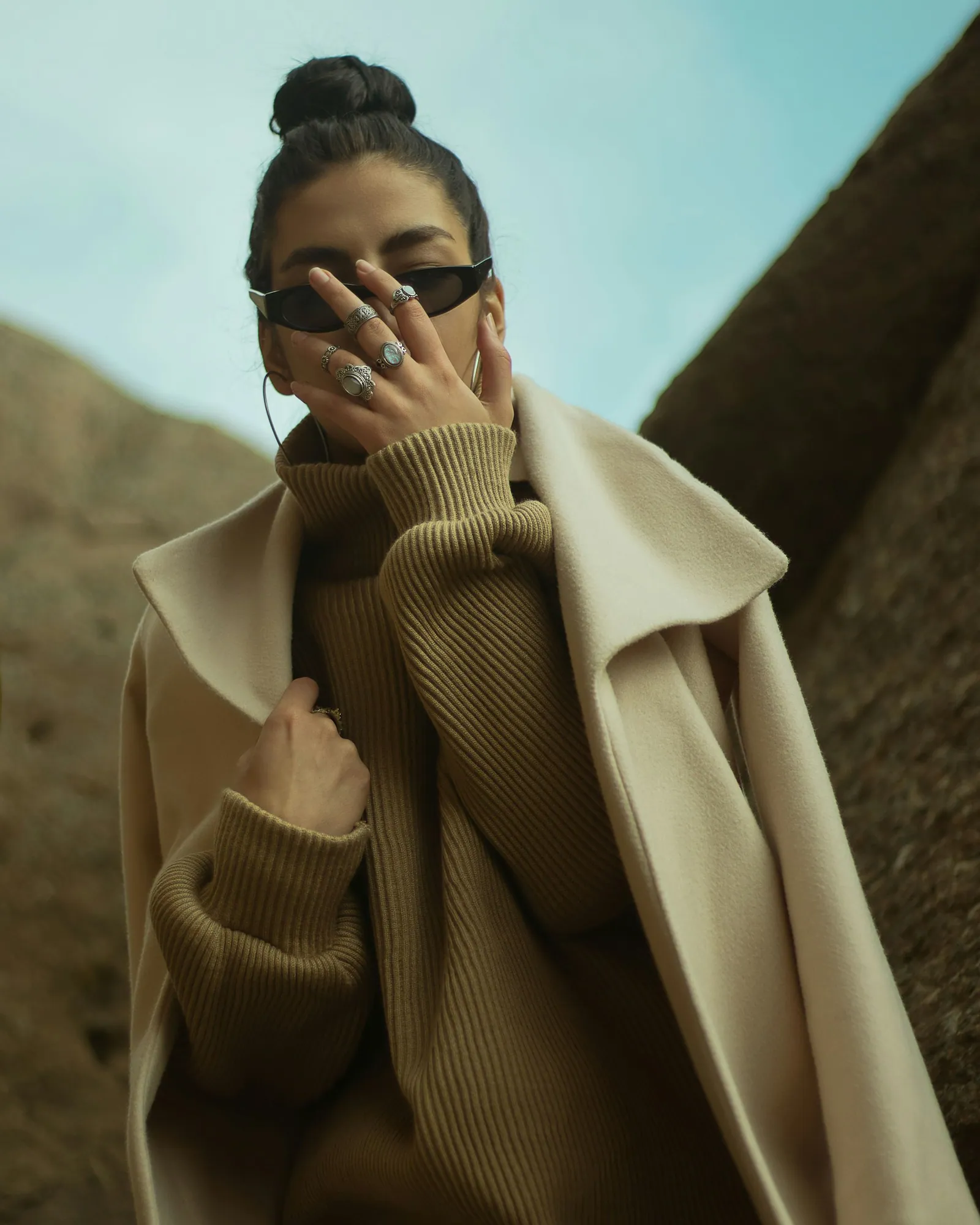 Community look — minimal linen set